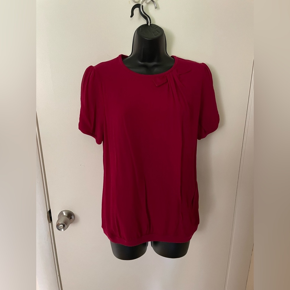 Ann Taylor sweater shirt sleeve red pink blouse with bow size medium